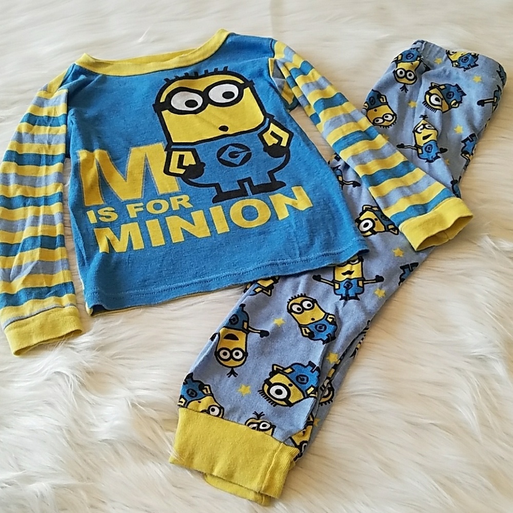 Despicable Me Minion Pajama Set